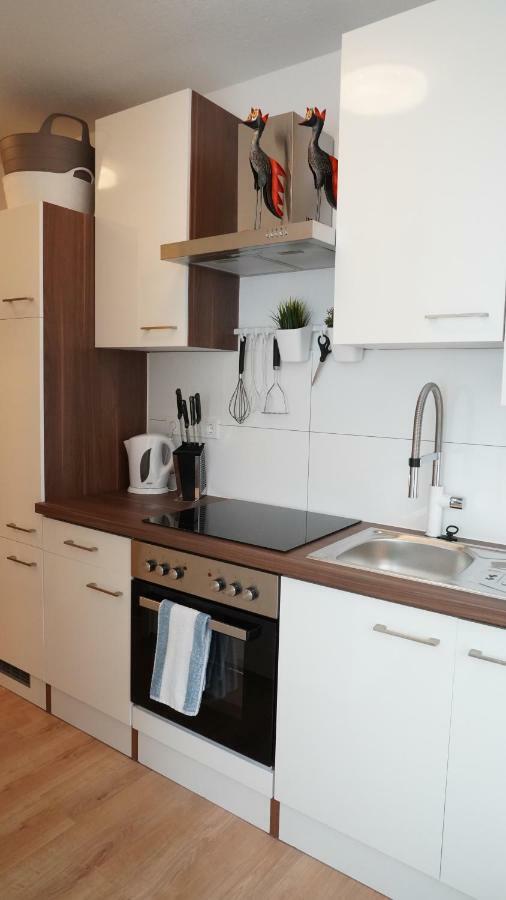 Apartment 900M To Exhibition Дюссельдорф Екстер'єр фото